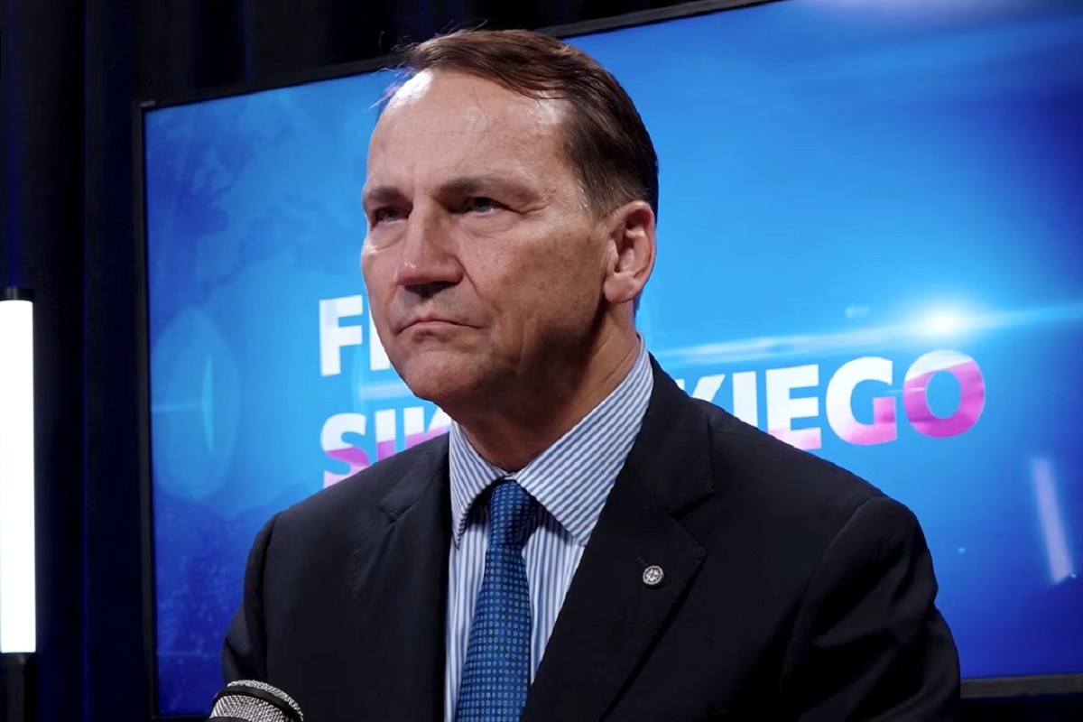 Sikorski: Rat u Ukrajini ozbiljno košta Poljsku