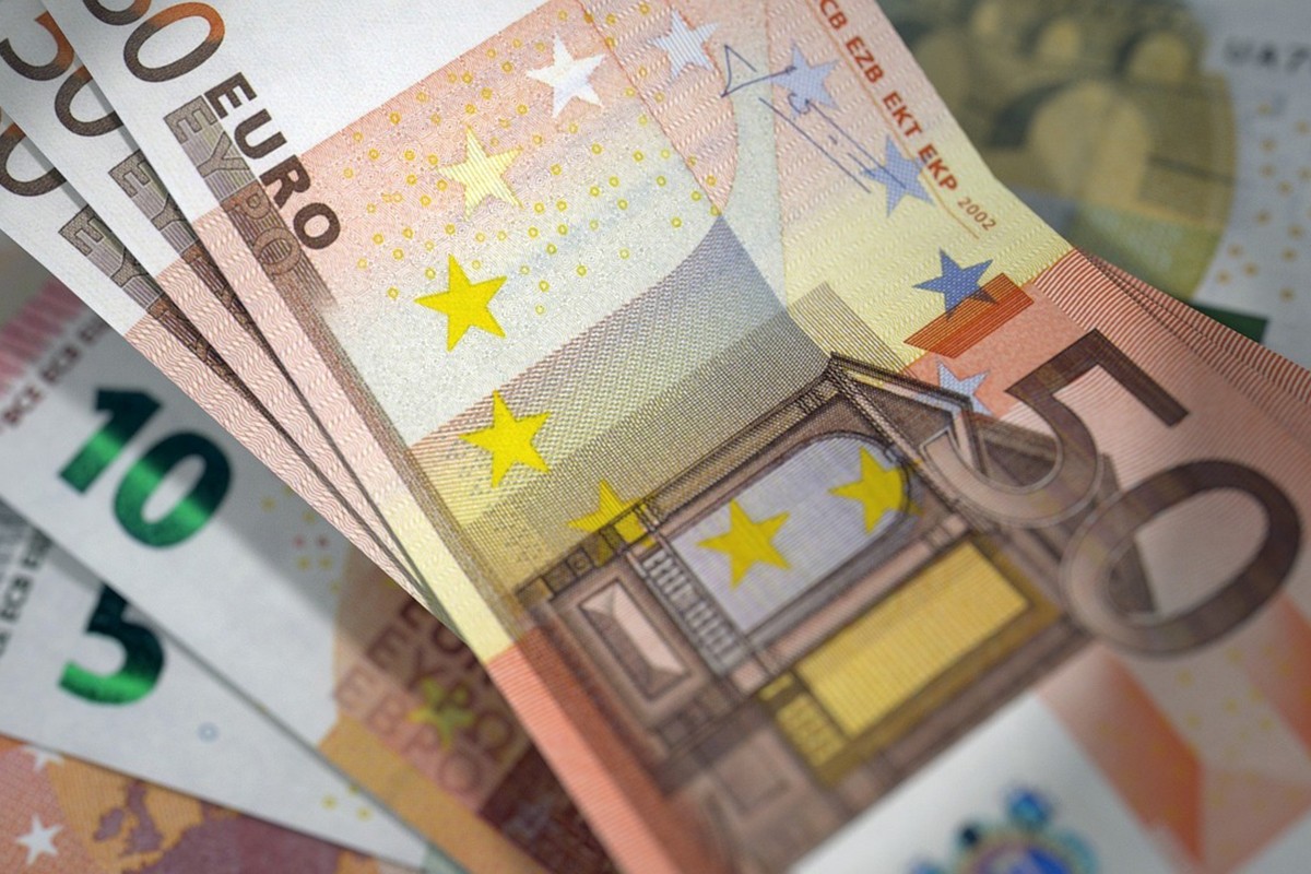 Novi korak ka minimalcu od 1.400 evra: Spajić se dogovorio s poslodavcima