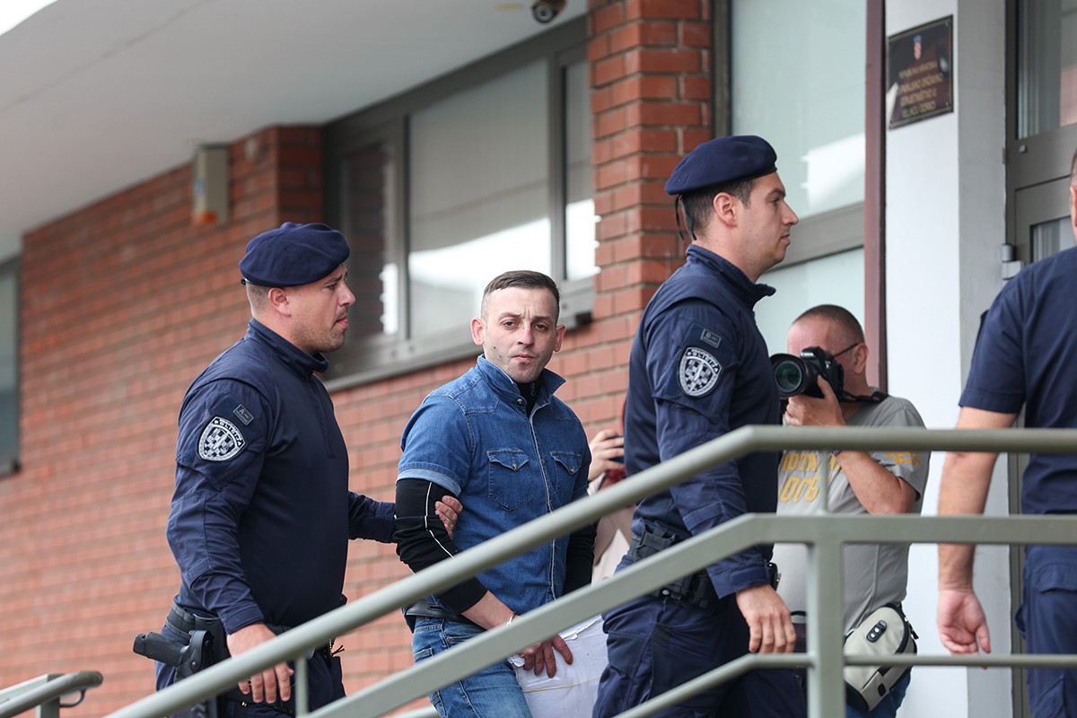 Optuženi za ubistvo djeda tražio odgodu suđenja: Advokat konsultovao Google