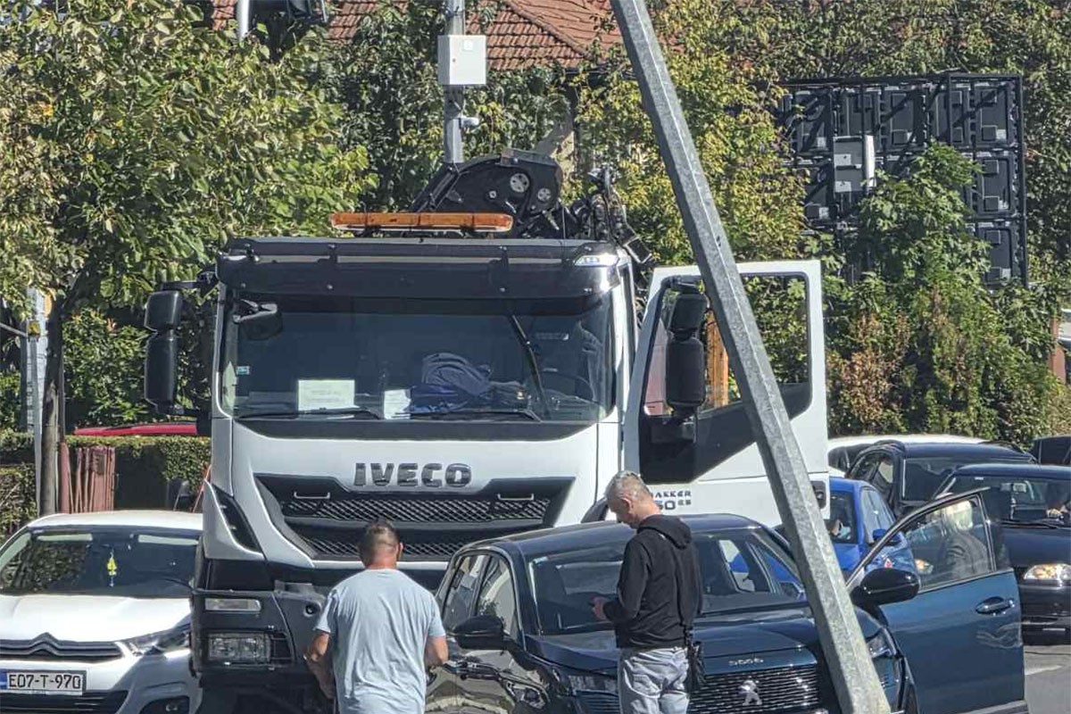 Udes na zapadnom tranzitu u Banjaluci, otežan saobraćaj