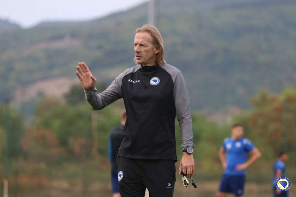 Branislav Krunić i mladi "zmajevi" žele podvig: Idemo do pobjede