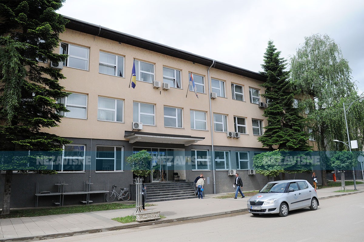 Dobojliji tri godine i devet mjeseci zatvora zbog droge i zelenaštva