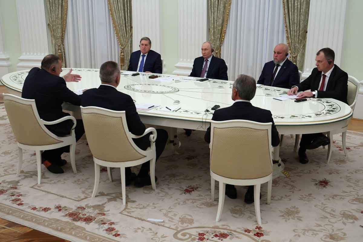 SNSD: Glas za Minića je glas za politiku koju su gradili Putin i Dodik