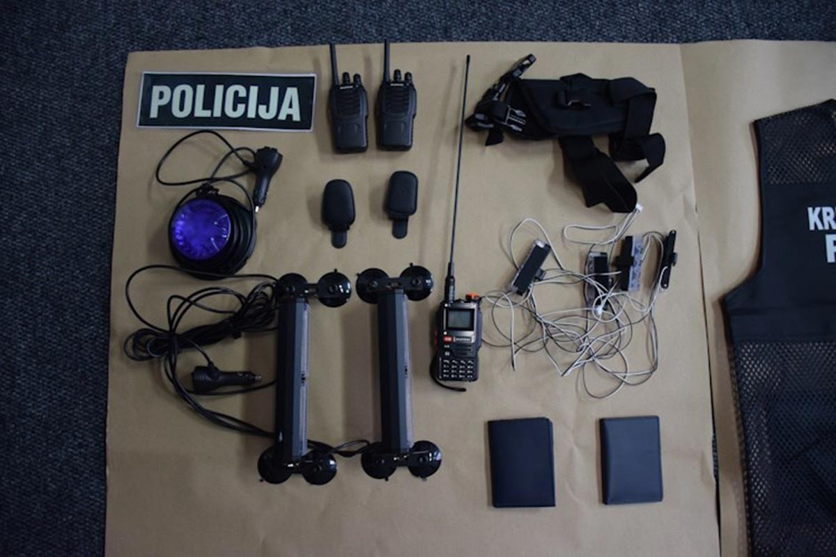 Glumio policajca u Zagrebu: Pokazao lažnu značku pravoj policiji (FOTO)