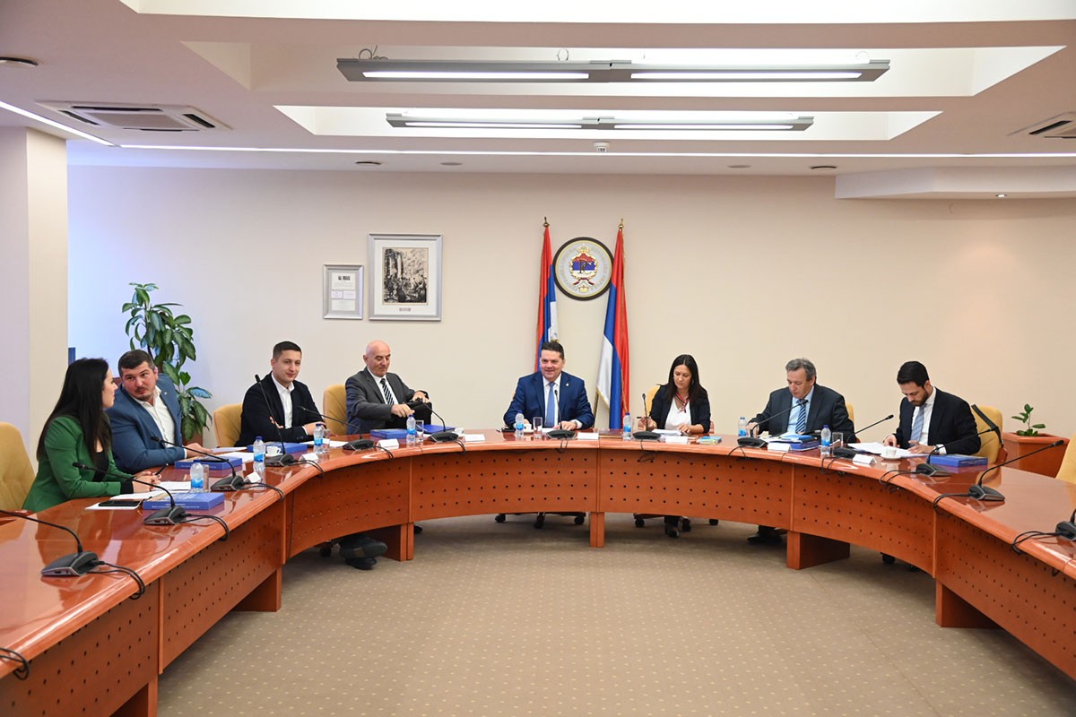 Odbor za ustavna pitanja NS RS: Odbaciti apelacije o simbolima Armije RBiH