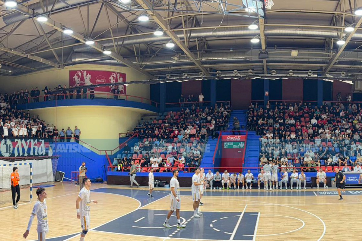 "Borik" proključao: Sjajna atmosfera na duelu Borca i Partizana (FOTO, VIDEO)