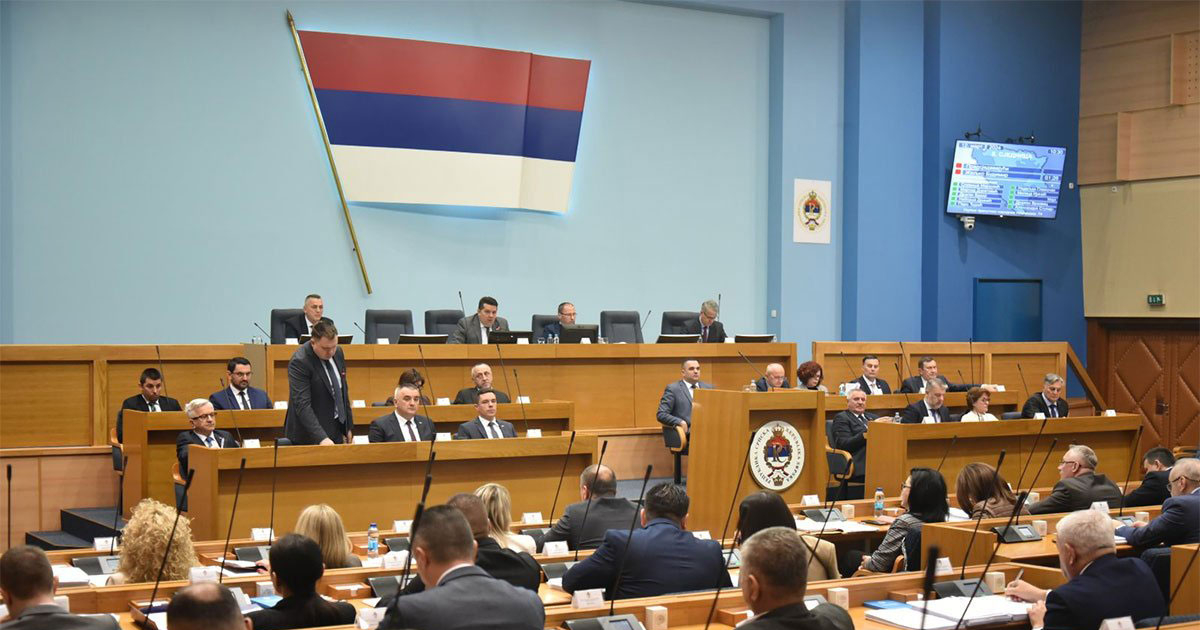 Pogledajte koje partije imaju više, a koje manje poslanika u odnosu na 2022. godinu