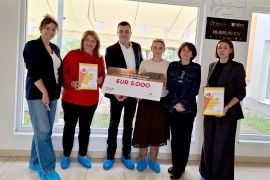 Wiener sa 10.000 evra podržao udruženja "Iskra" i "Srce za djecu ...