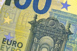 Evropom se šire "sjenke krize", dolar sve jači