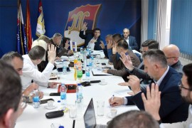 "Nezavisne" otkrivaju šta se dešavalo iza zatvorenih vrata na sjednici SDS-a