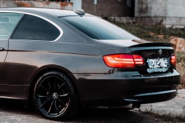 Detalji tragedije kod Bugojna: Dijete palo sa BMW-a i poginulo, traže ...