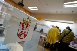 Danas vanredni parlamentarni izbori: Srbija bira 250 poslanika