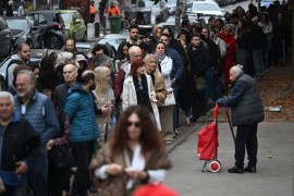 Izlaznost u Srbiji i dalje raste: Do 11 časova glasalo 27,3 odsto birača