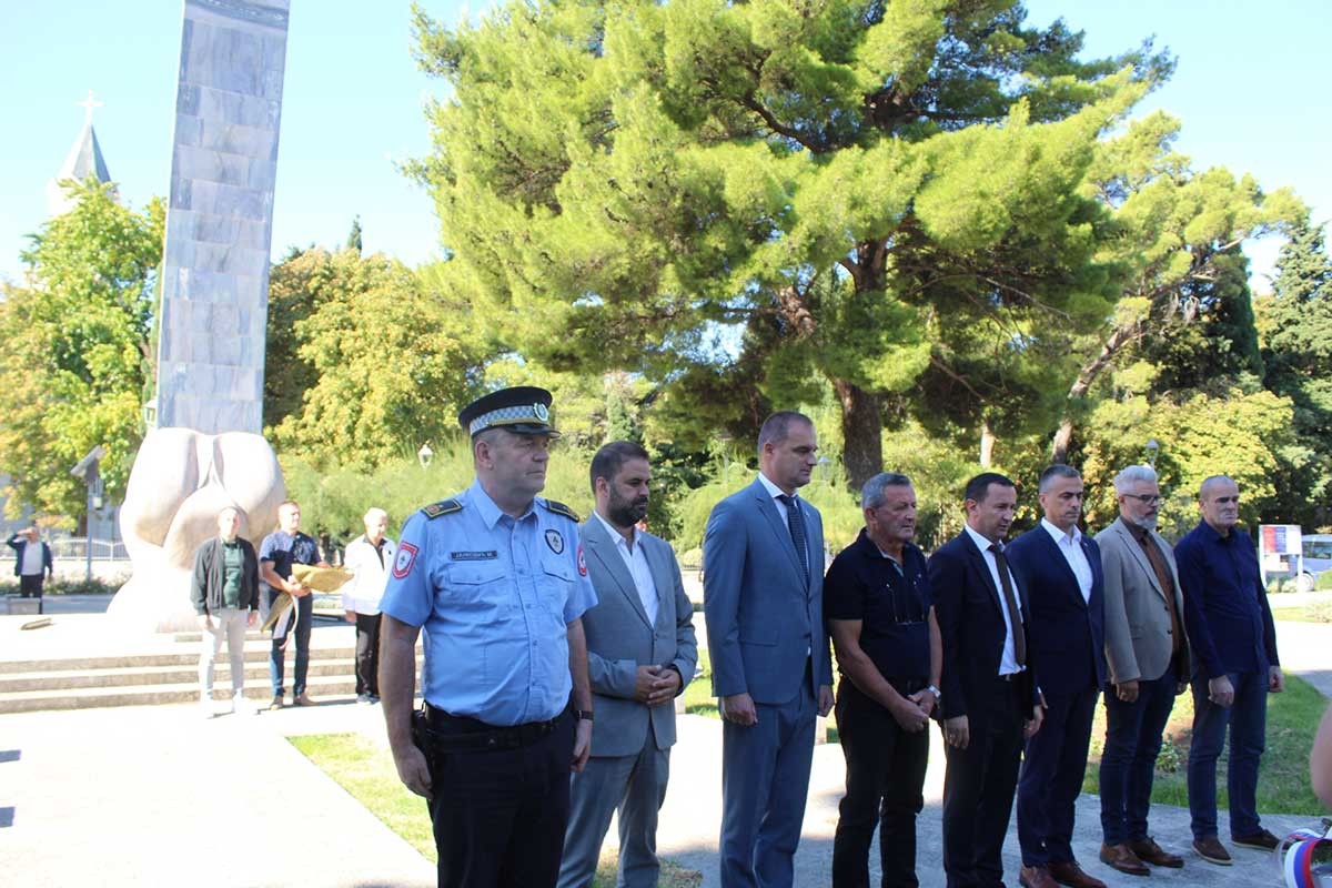 Trebinje: Ne smijemo zaboraviti nijednu žrtvu koja je ugrađena u temelje RS