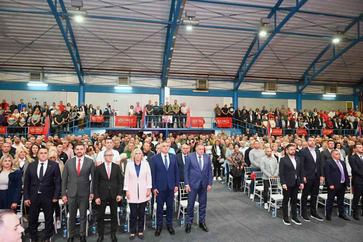 Dodik: Narod dobro zna ko se bori za njihove interese