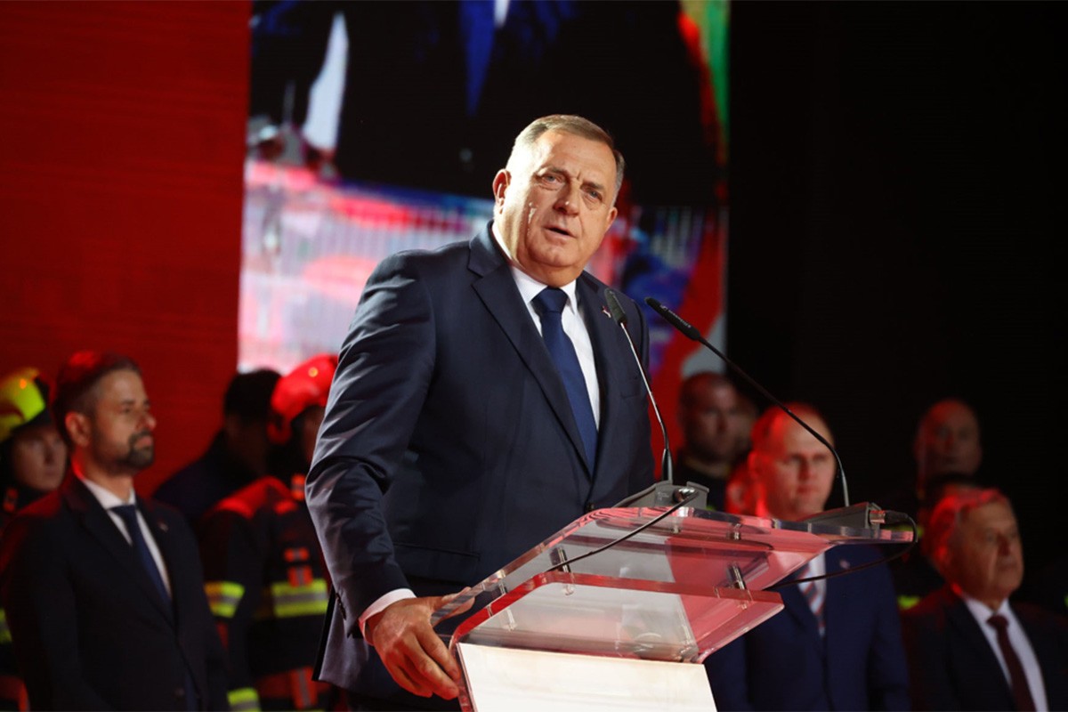 Dodik: Skup u Banjaluci najava velike pobjede SNSD-a na izborima