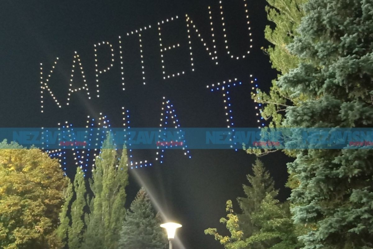 Spektakl na nebu u čast Edina Džeke (FOTO/VIDEO)