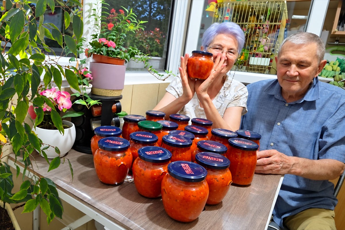Baku Jelu izvrijeđali zbog recepta za ajvar, njene riječi odjeknule (VIDEO)