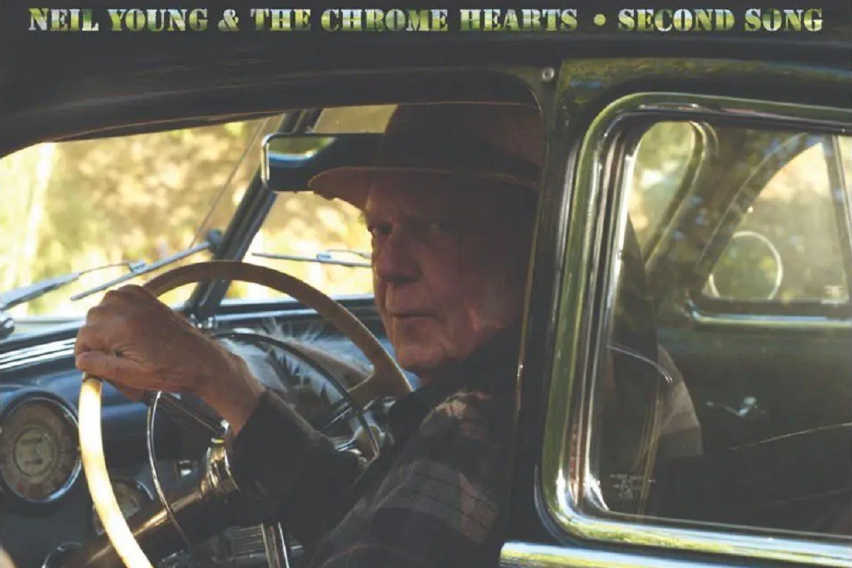 Neil Young pogledao smrti i vremenu pravo u oči