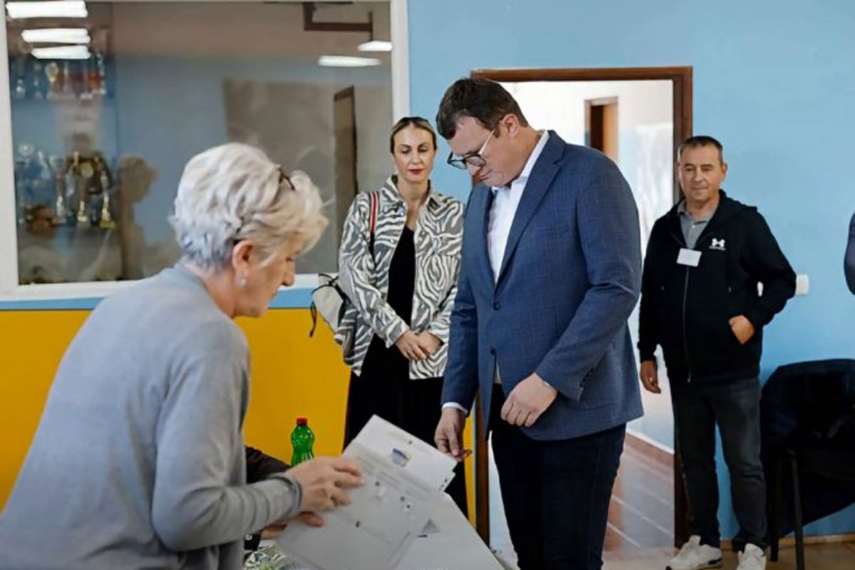 Božović glasao u Vojkovićima