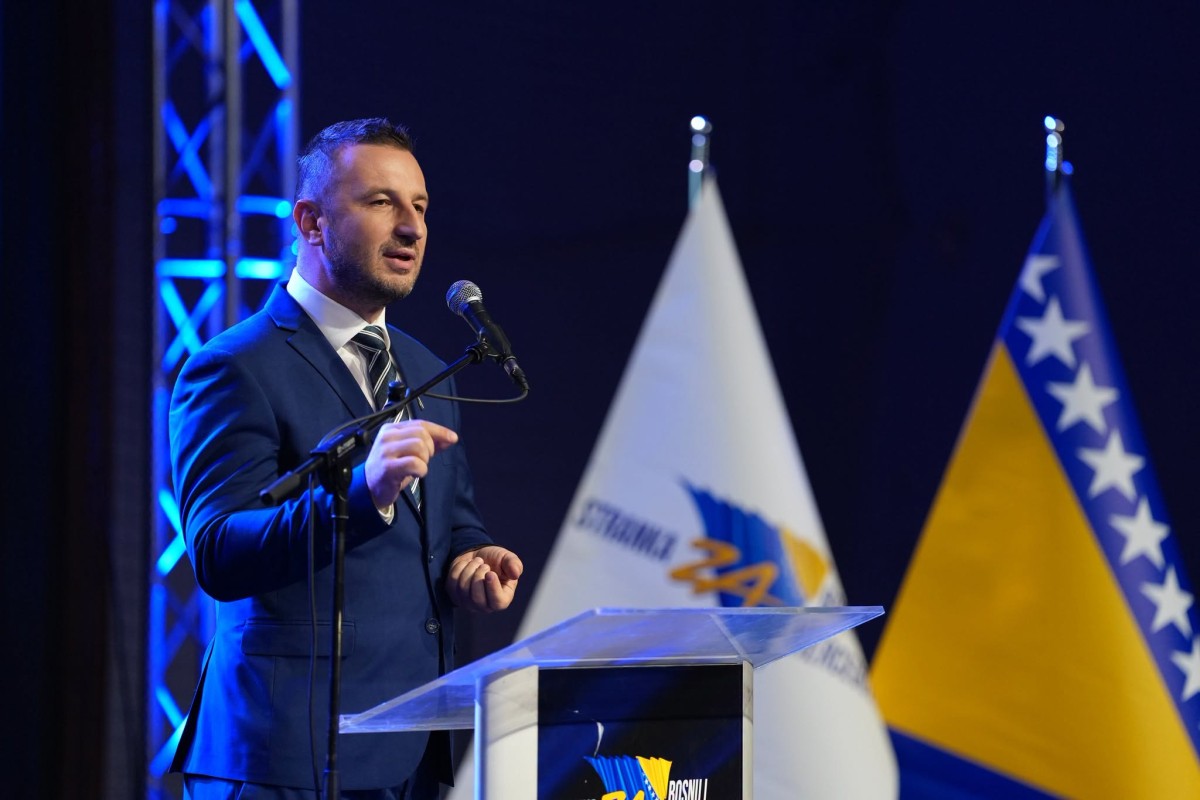 Efendić nakon izbora: Ovo je veliki rezultat, hvala svima koji su glasali