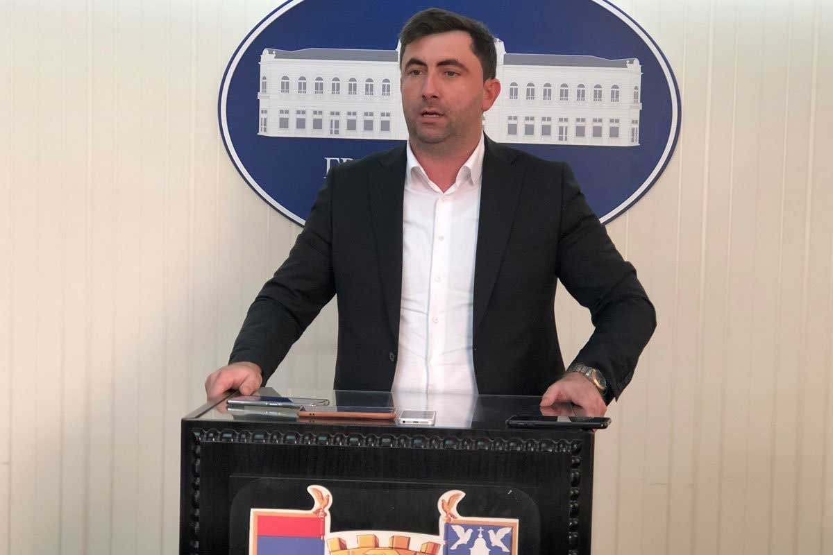 Ljubiša Petrović isključen iz SDS-a (FOTO)