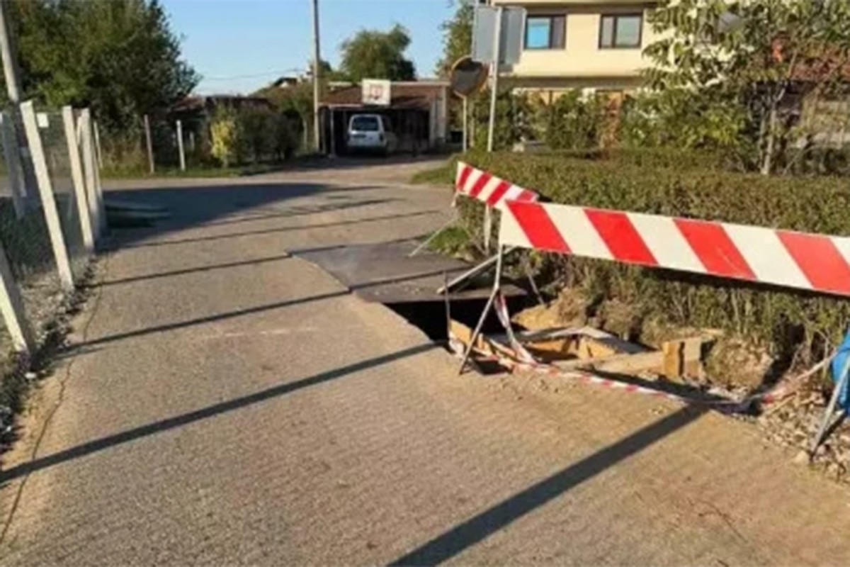Radovi u naselju Derviši: Ulicom ne mogu ni vozila Hitne pomoći ni vatrogasci