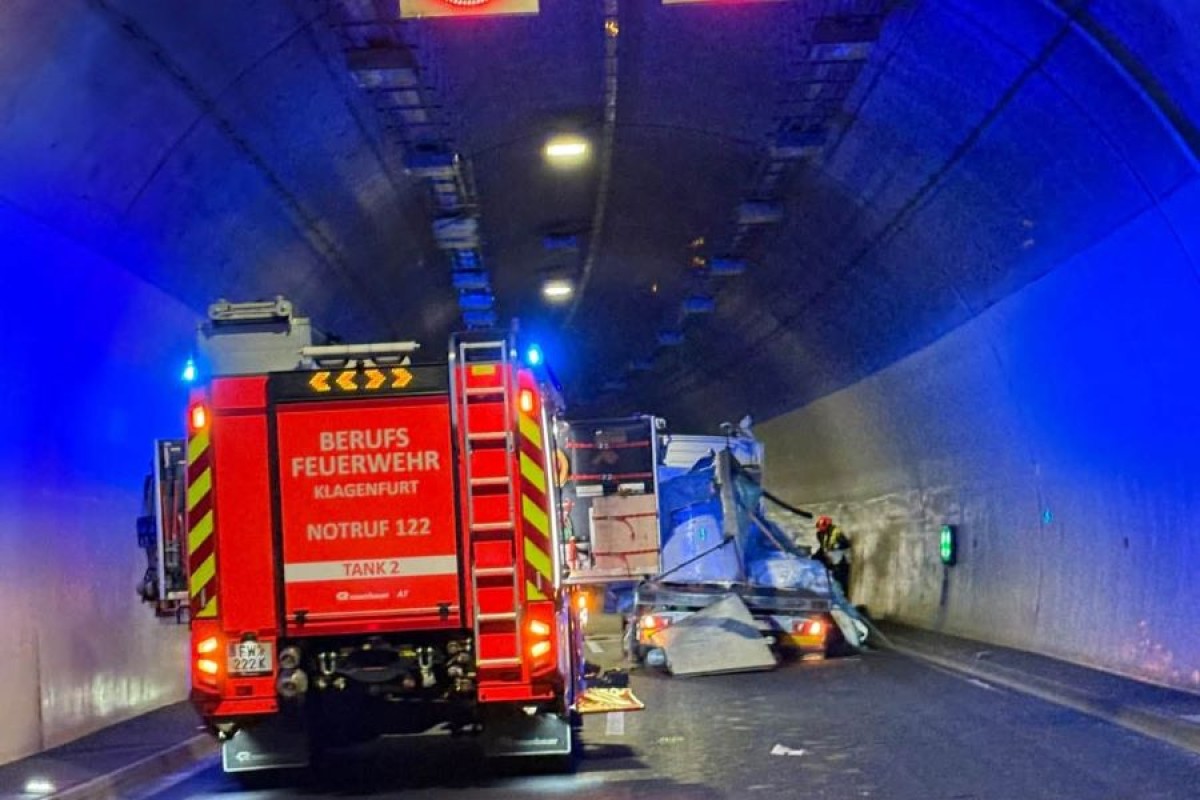 Kamiondžija iz BiH udario u austrijski tunel, iscurilo 300 litara goriva