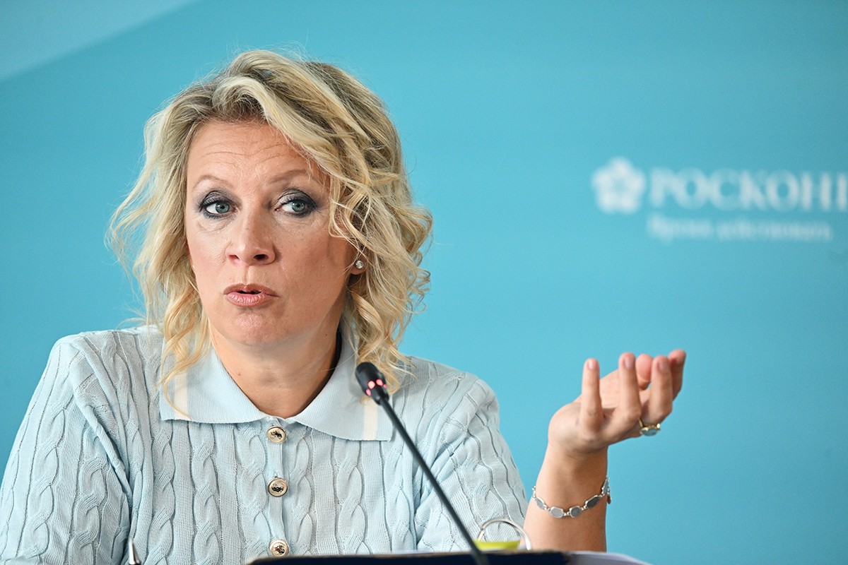 Zaharova optužila Zelenskog da Ukrajinu vraća u prvobitni sistem