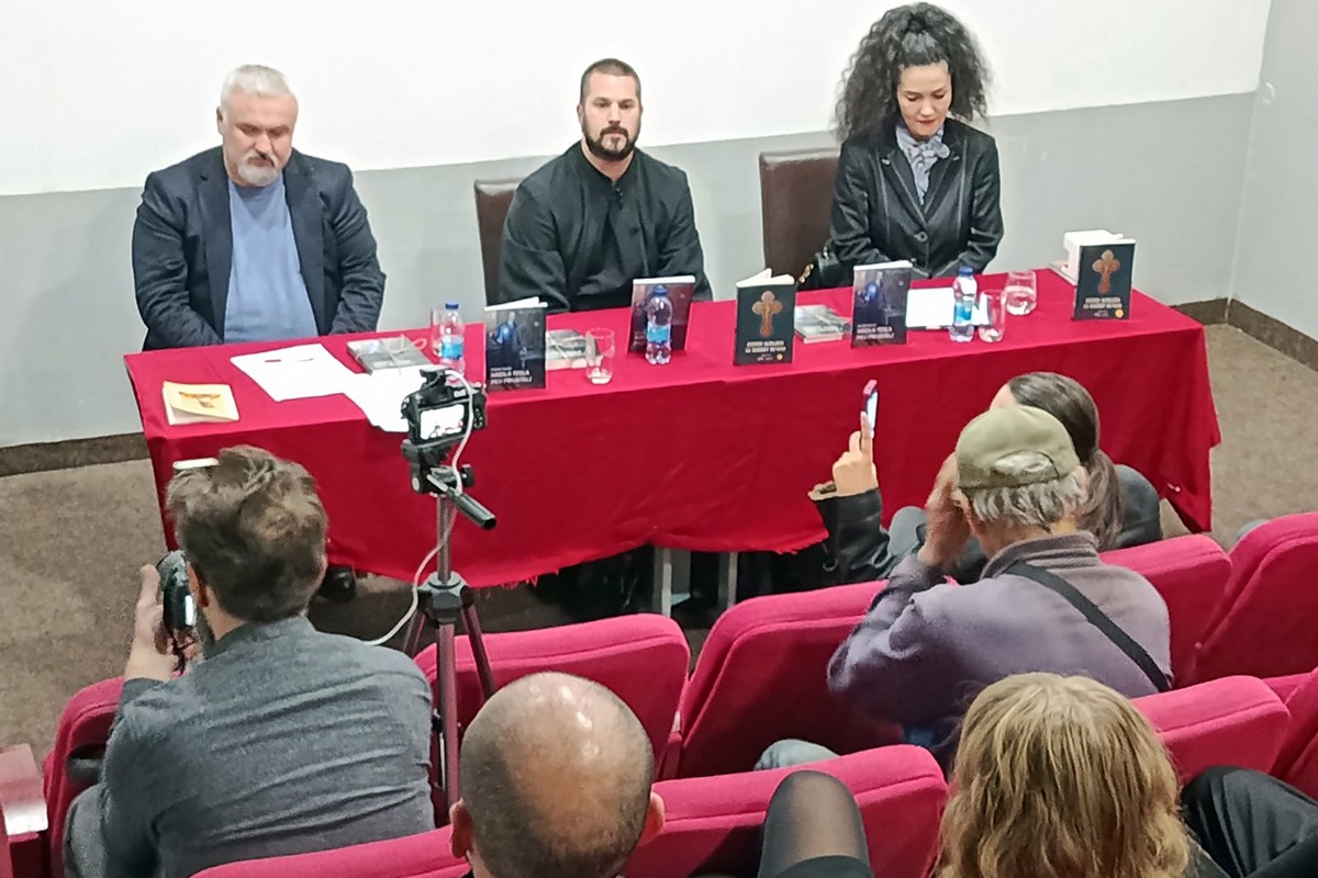Predstavljena knjiga "Pouke ljubavi za život večni" đakona Aleksandra Ciganovića