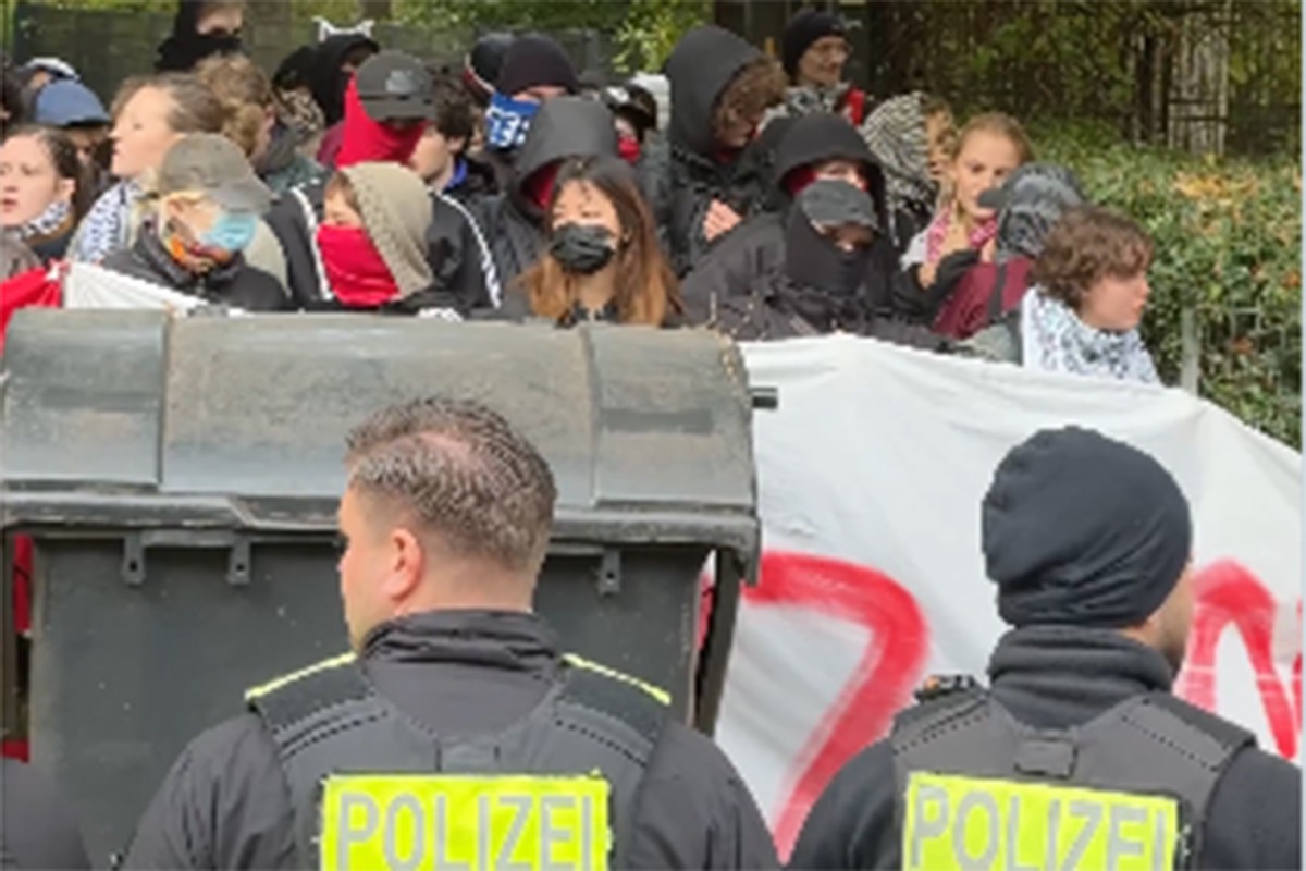 Učenici blokirali škole u Berlinu zbog vojnog roka (VIDEO)