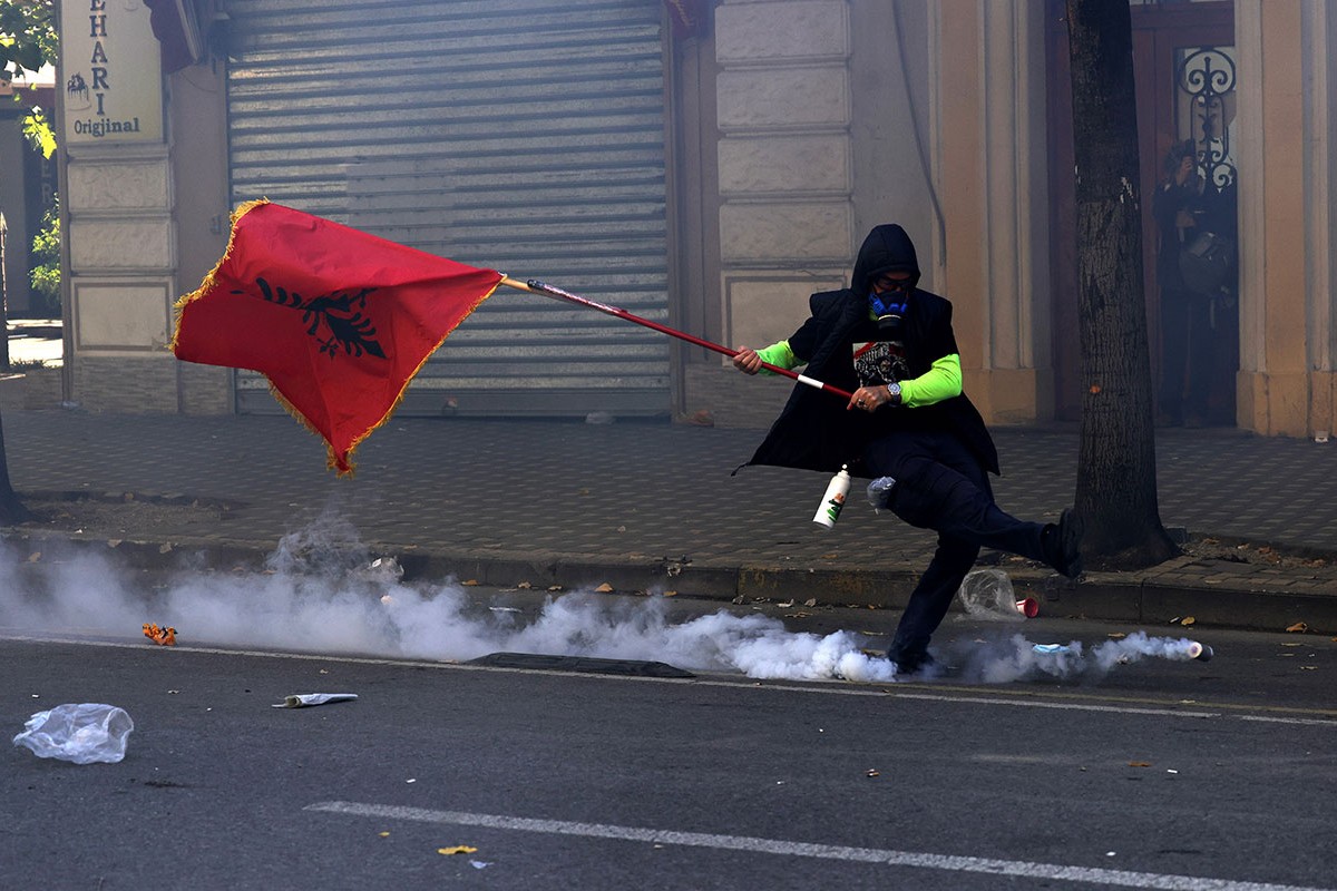 Šire se protesti u Albaniji: Traže ostavku Edija Rame