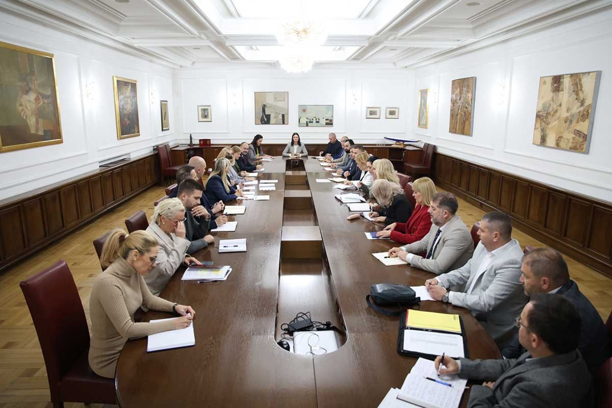 Radovi na vodovodnoj  mreži na više lokacija u Banjaluci