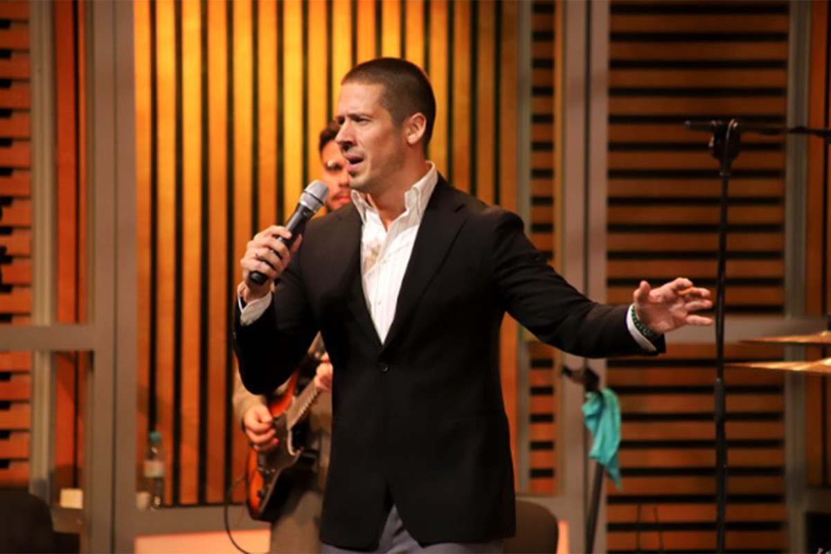 Nikola Rokvić poslije 23 godine karijere zakazao prvi solistički koncert
