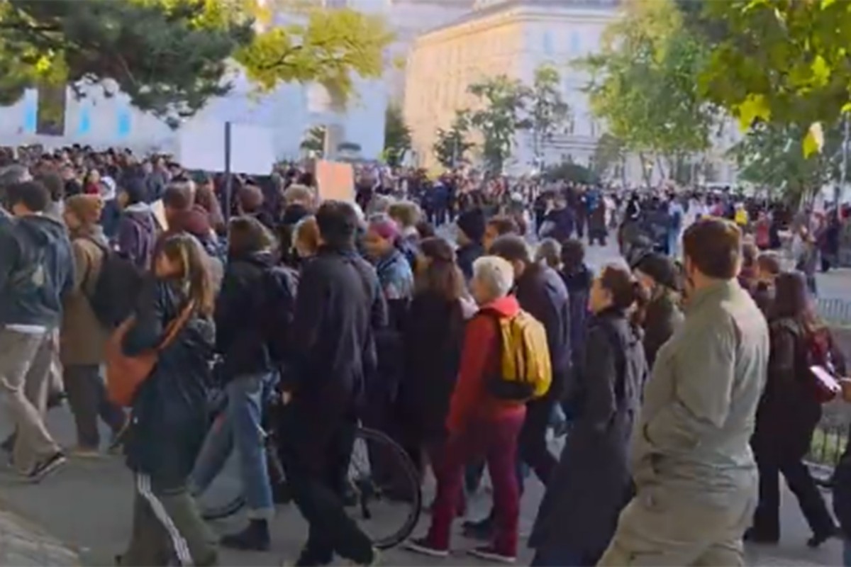 Protest u Beču zbog novca za univerzitete: Okupilo se 25.000 ljudi