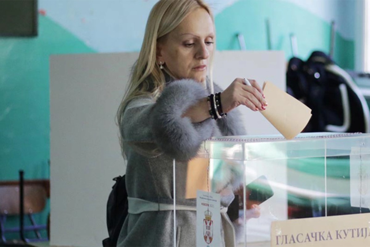 U Srbiji počela izborna tišina pred vanredne parlamentarne izbore