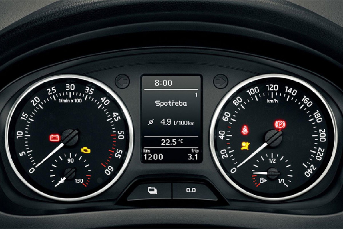 Koje su najopasnije lampice na automobilu i kada odmah treba stati?