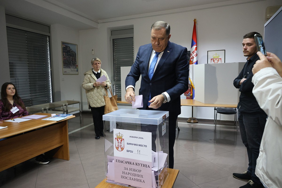 Dodik glasao: S novom-starom vlašću dogovorićemo automatsko dvojno državljanstvo