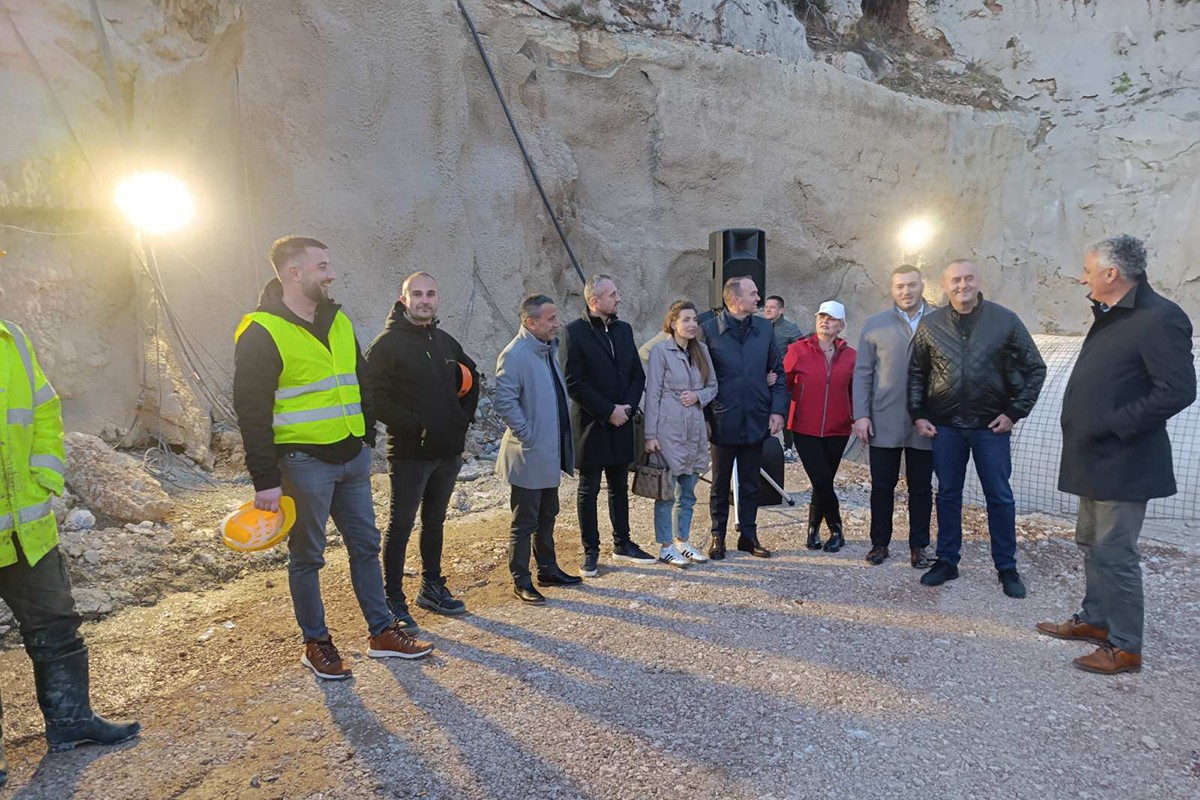 Veliki korak za HE Dabar: Završen posao na tunelu (VIDEO)
