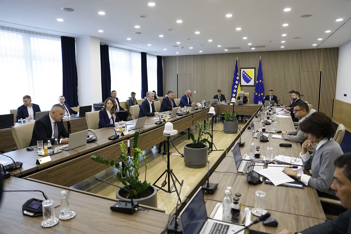 Povećana osnovica: Rastu plate zaposlenima na nivou BiH