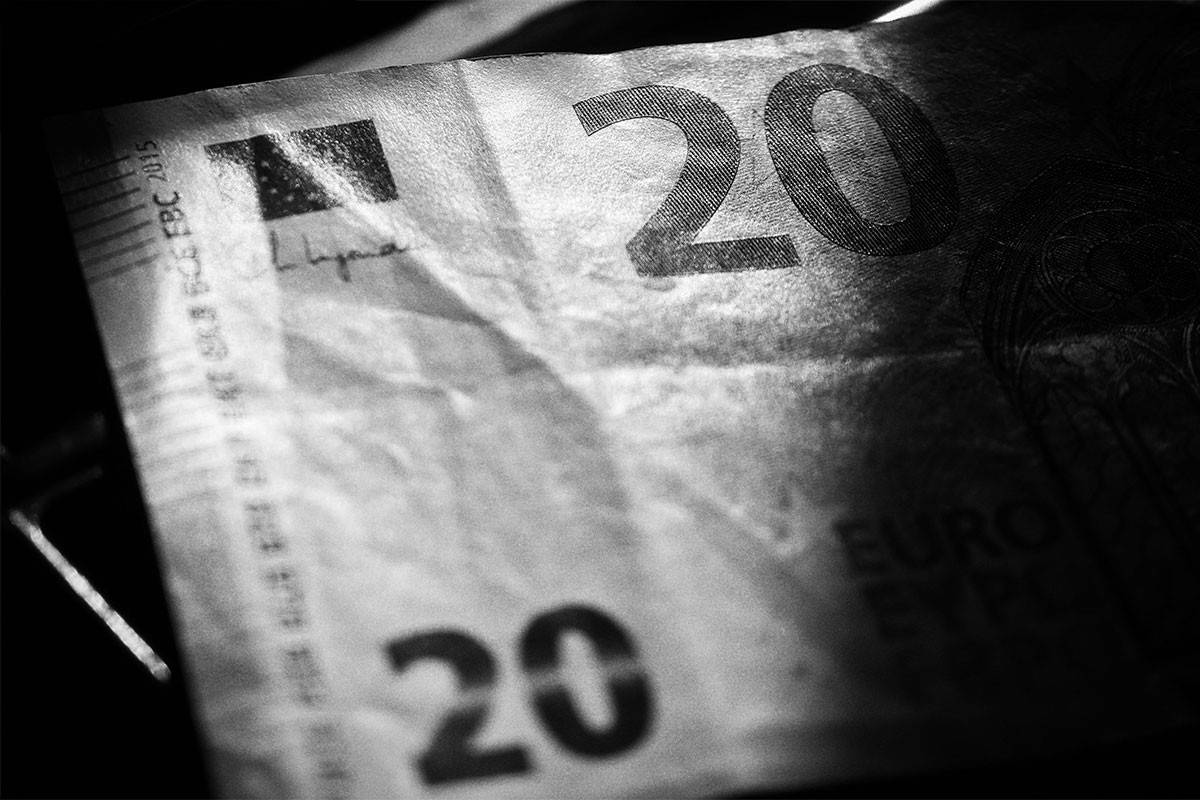 Mediji: Evropska centralna banka bi mogla da podigne kamate u decembru