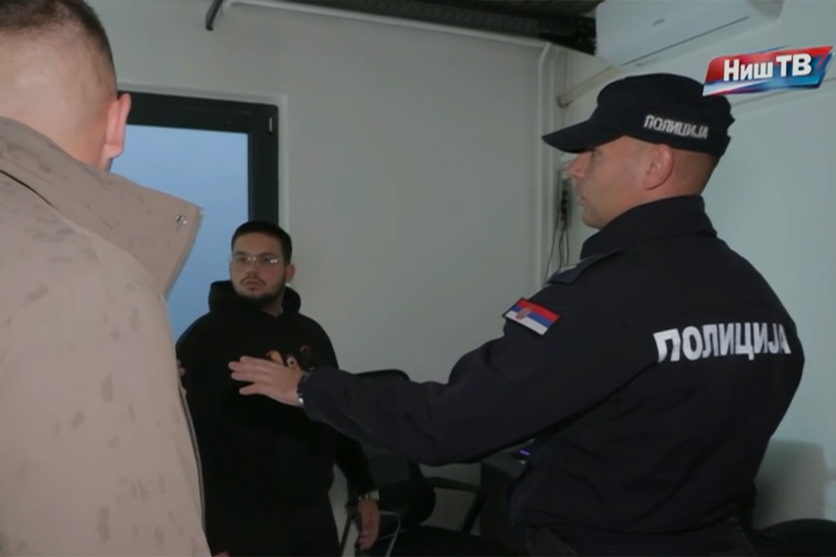 Glavni urednik Niš TV: Policija privela mog sina (VIDEO)