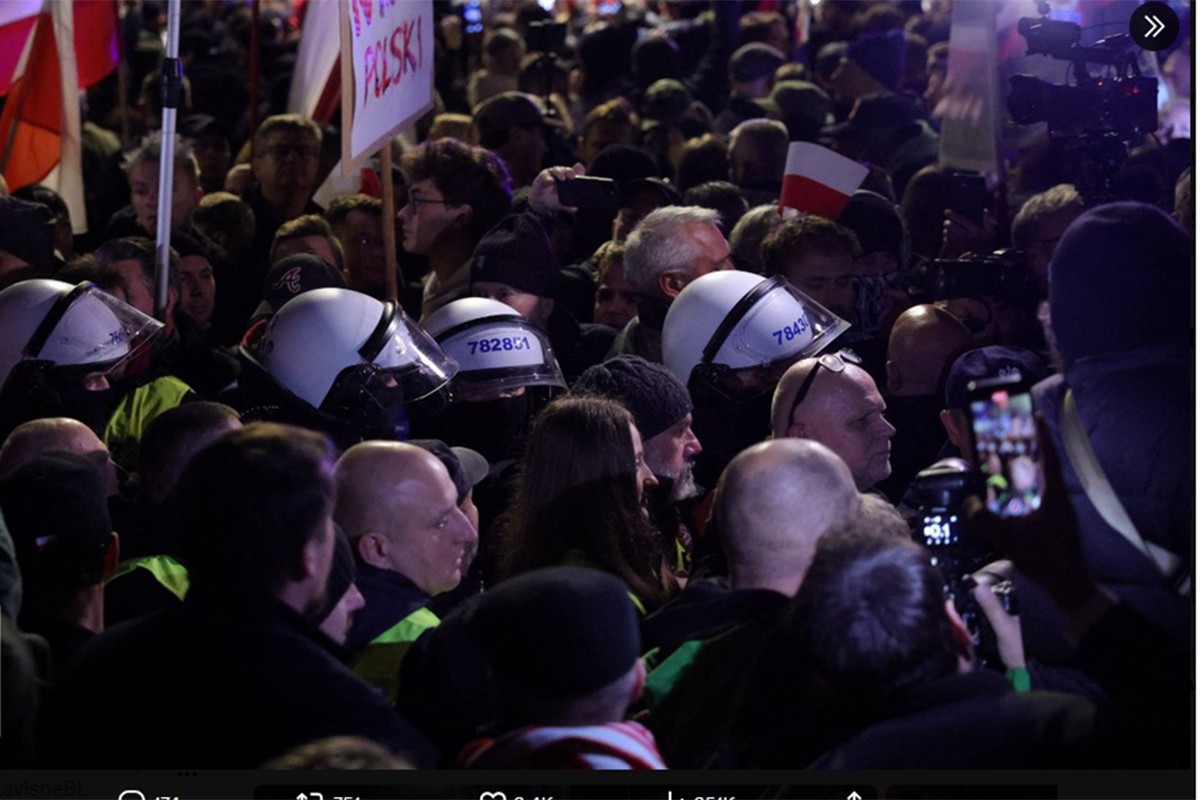 Kriza u Poljskoj eskalira: Predsjednik sazvao hitne konsultacije (FOTO, VIDEO)